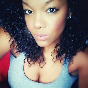 Meet your Posher, Kerri