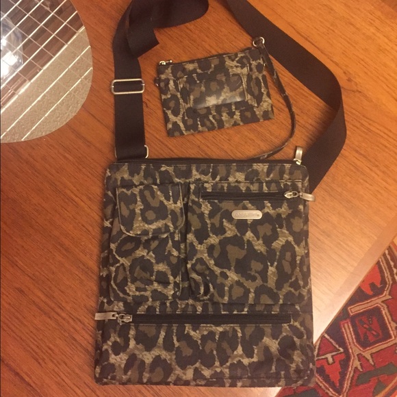 ***not for sale*** Baggallini crossbody