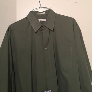 Pierre Cardin men's dress shirt