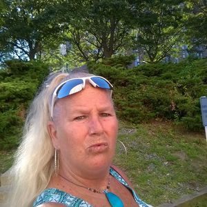 Meet your Posher, Molly