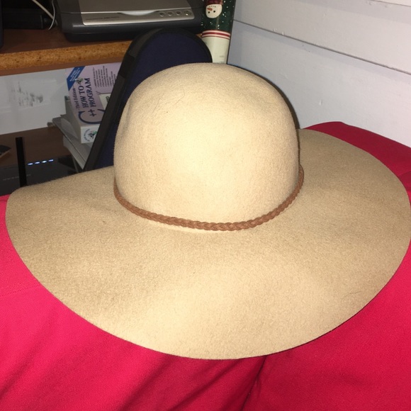 Wide Brim Hat