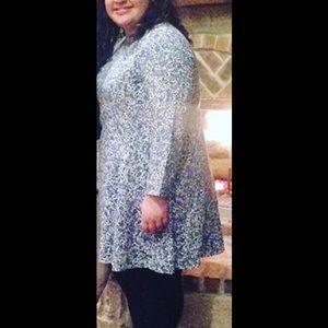 Long sleeve flowy dress with flower design