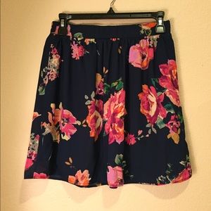 Printed floral skirt
