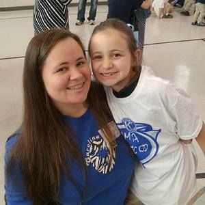 Meet your Posher, Hillary