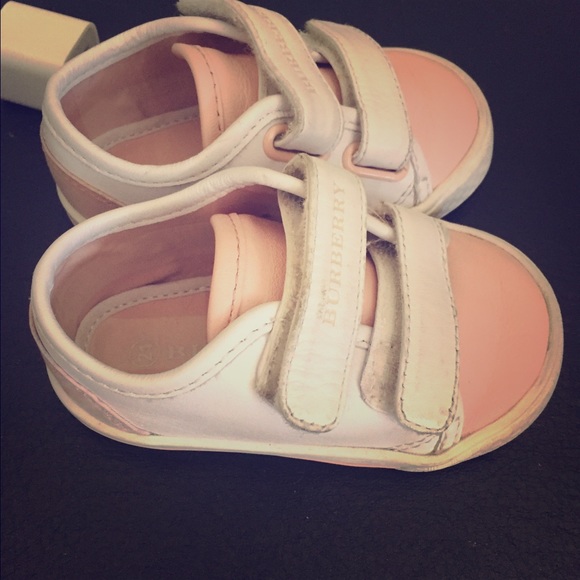 ❌❌❌❌SOLD❌❌❌❌Burberry shoes