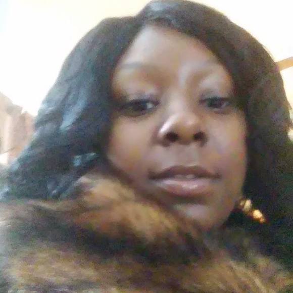 Meet your Posher, Lynnette