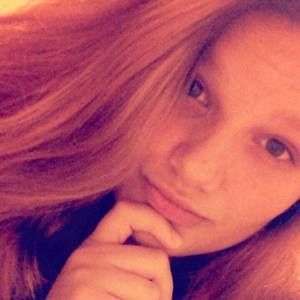 Meet your Posher, Cristena