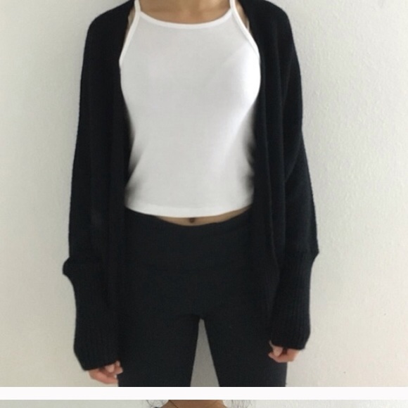 American Eagle black cardigan& skinny jeans