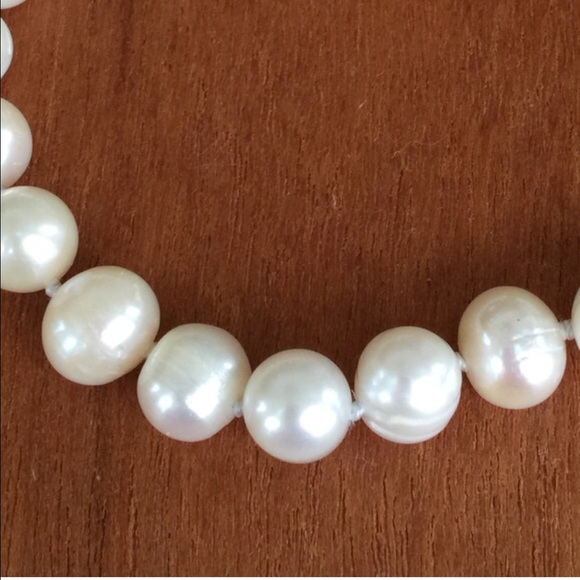 🎉HP🎉Great Starter Set NWOT Akoya Pearl Bracelet - Picture 3 of 4