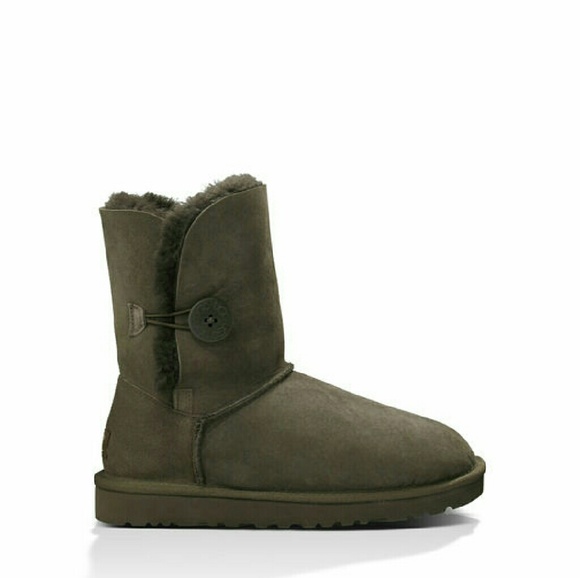 Ugg Baily Button Boots Chocolate