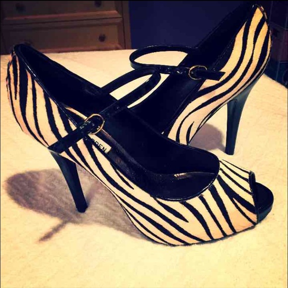 NWT Zebra Print Steve Madden Pumps