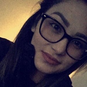 Meet your Posher, Alice