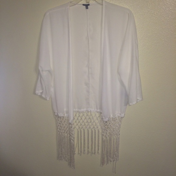 | SOLD |    Cute White Kimono