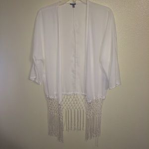 | SOLD |    Cute White Kimono