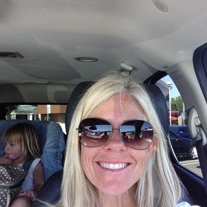 Meet your Posher, Karen