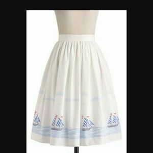Mod Cloth Home Sweet Helm Skirt