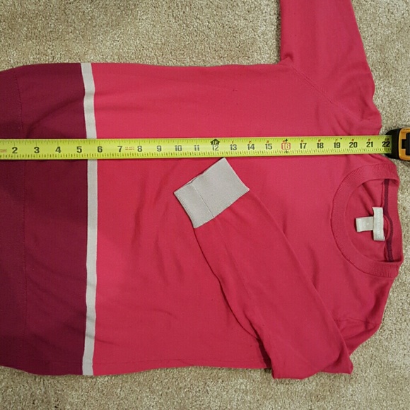 SOLD !Banana Republic sweater - Picture 4 of 4