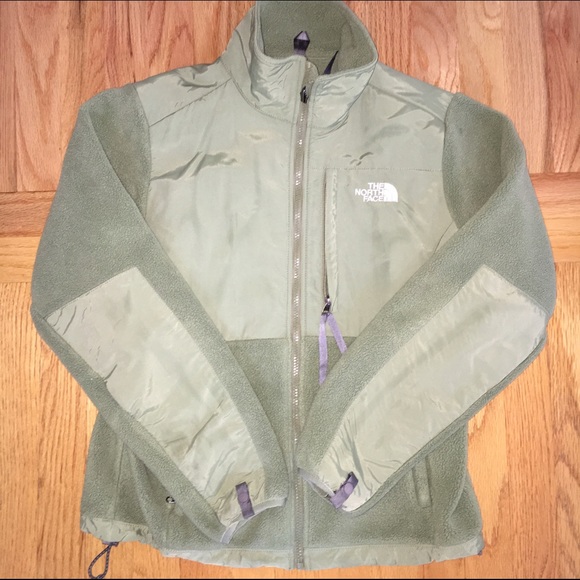 The North Face Jackets & Blazers - North Face Denali jacket