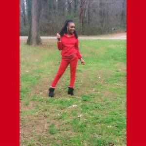 Meet your Posher, Monasia