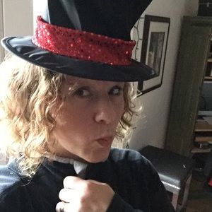 Meet your Posher, Candi