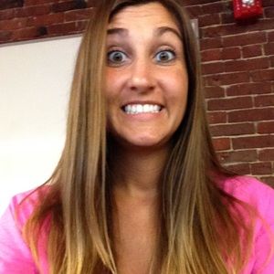 Meet your Posher, Alyssa