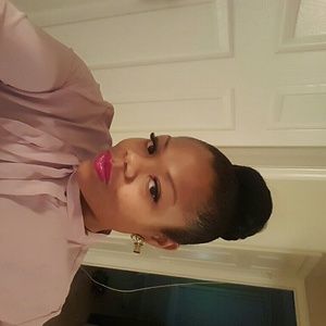 Meet your Posher, Andreea