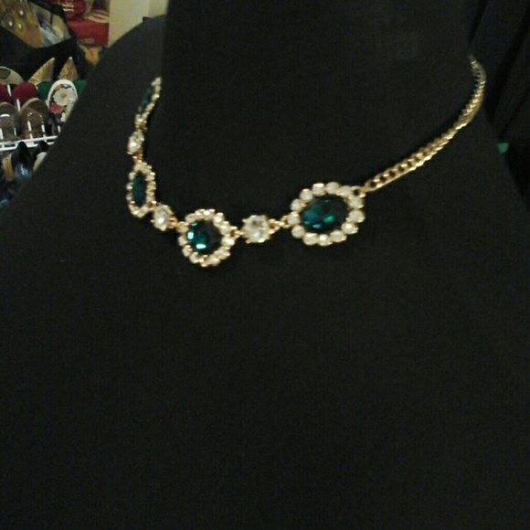 Distinguished jade like stones, it’s exceptional - Picture 2 of 4