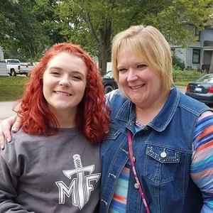 Meet your Posher, Kassandra