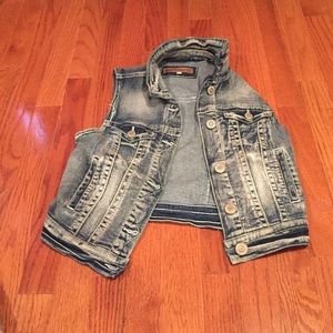 Jean vest!