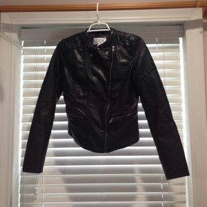 Cropped double breasted faux leather jacket