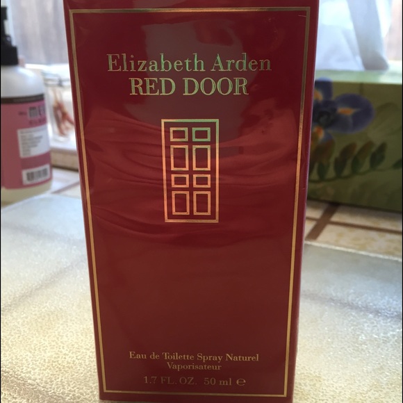 💋💄Elizabeth Arden Red Door Perfume
