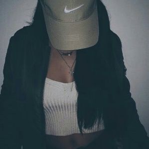 Meet your Posher, Briana