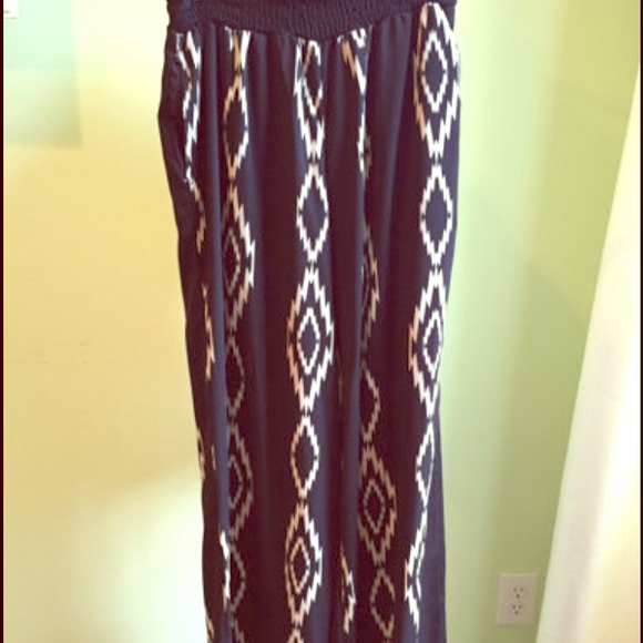 NWOT Honey Punch Black Patterned Palazzo Pants