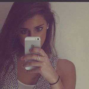 Meet your Posher, Arianna