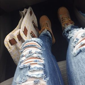 Meet your Posher, Dondee