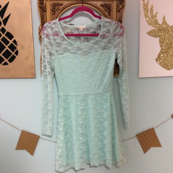 Forever 21 blue lace dress