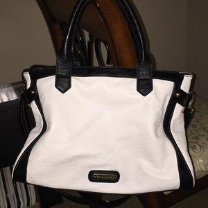 Steve Madden black/white satchel