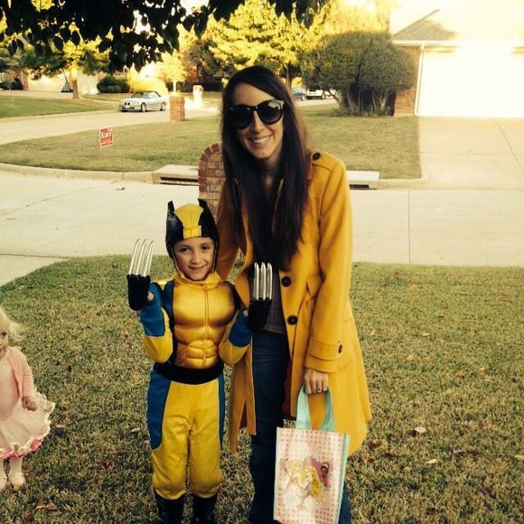 Meet your posher, Lindsay! - Picture 4 of 4