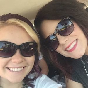 Meet your Posher, Kasey