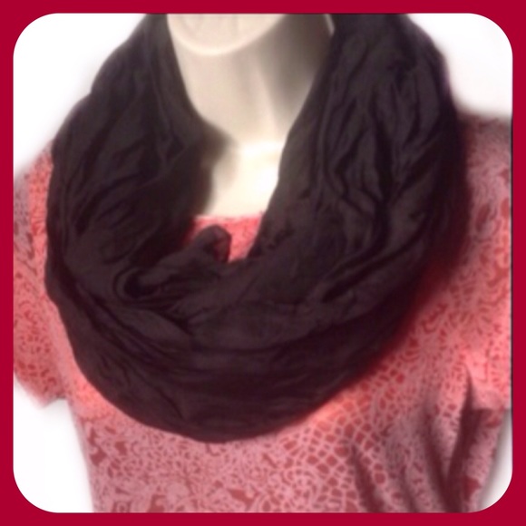 Boutique Accessories - Crinkle Scarf Wrap