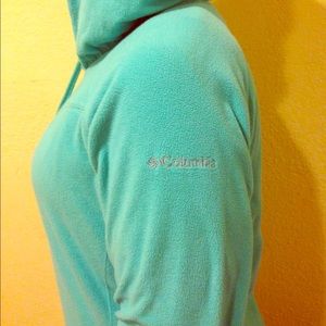 Columbia pullover fleece