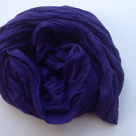 Purple Crinkle Scarf Wrap - Picture 4 of 4