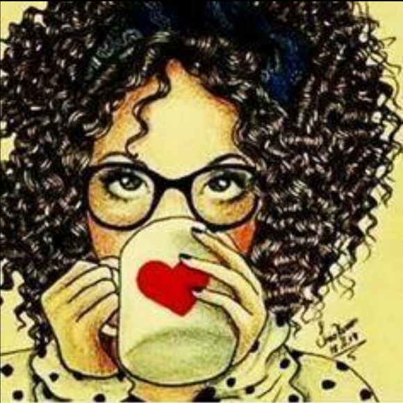 Meet your Posher, Roslyn - Picture 3 of 4