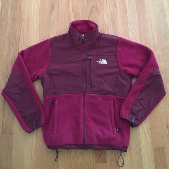 {SOLD} North Face Sz. S/P Denali Fleece