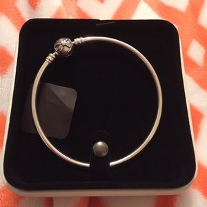 Pandora Limited Edition Silver Bangle Sz 19