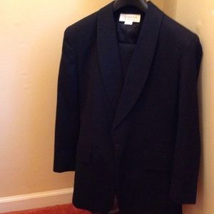 Jones New York black 2 pc pants suit