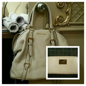 Michael Kors Purse & Wallet