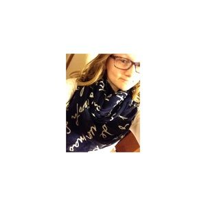 Meet your Posher, Anabelle