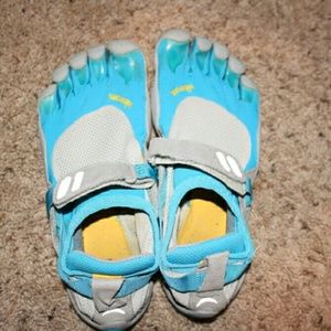 Blue Vibram Toe Shoes