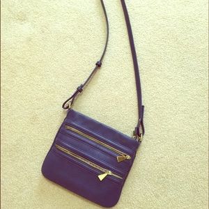 Navy Liz Claiborne cross body-never carried